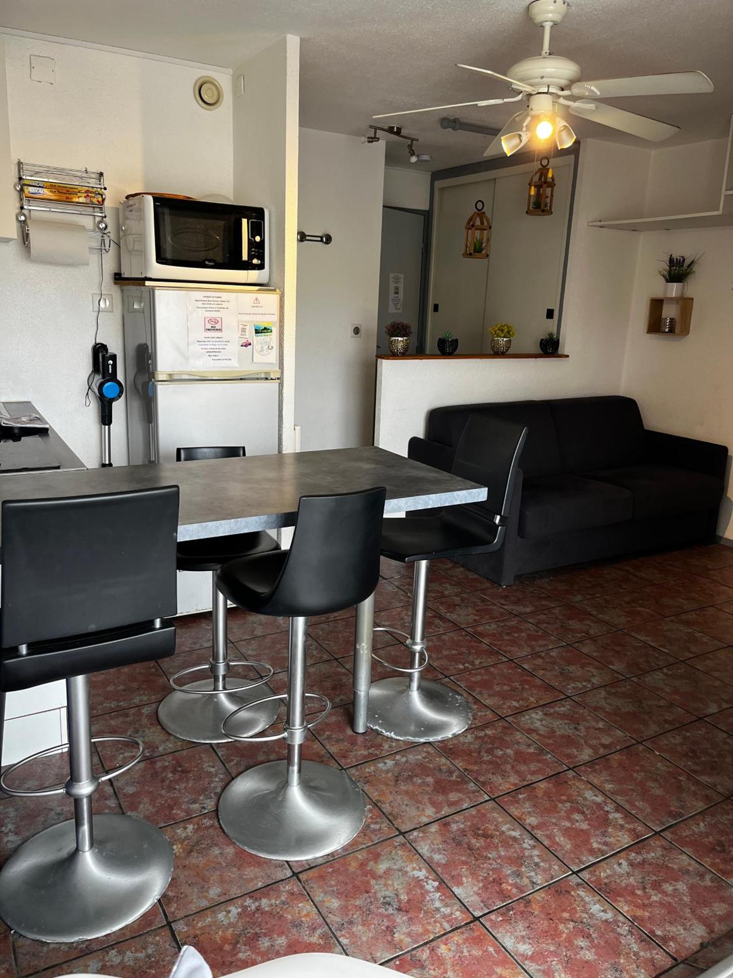 Appartement Sur Le Port De גרואיסאן מראה חיצוני תמונה